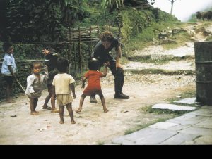 Ciò che si tocca ma non si prende si chiama sottile.