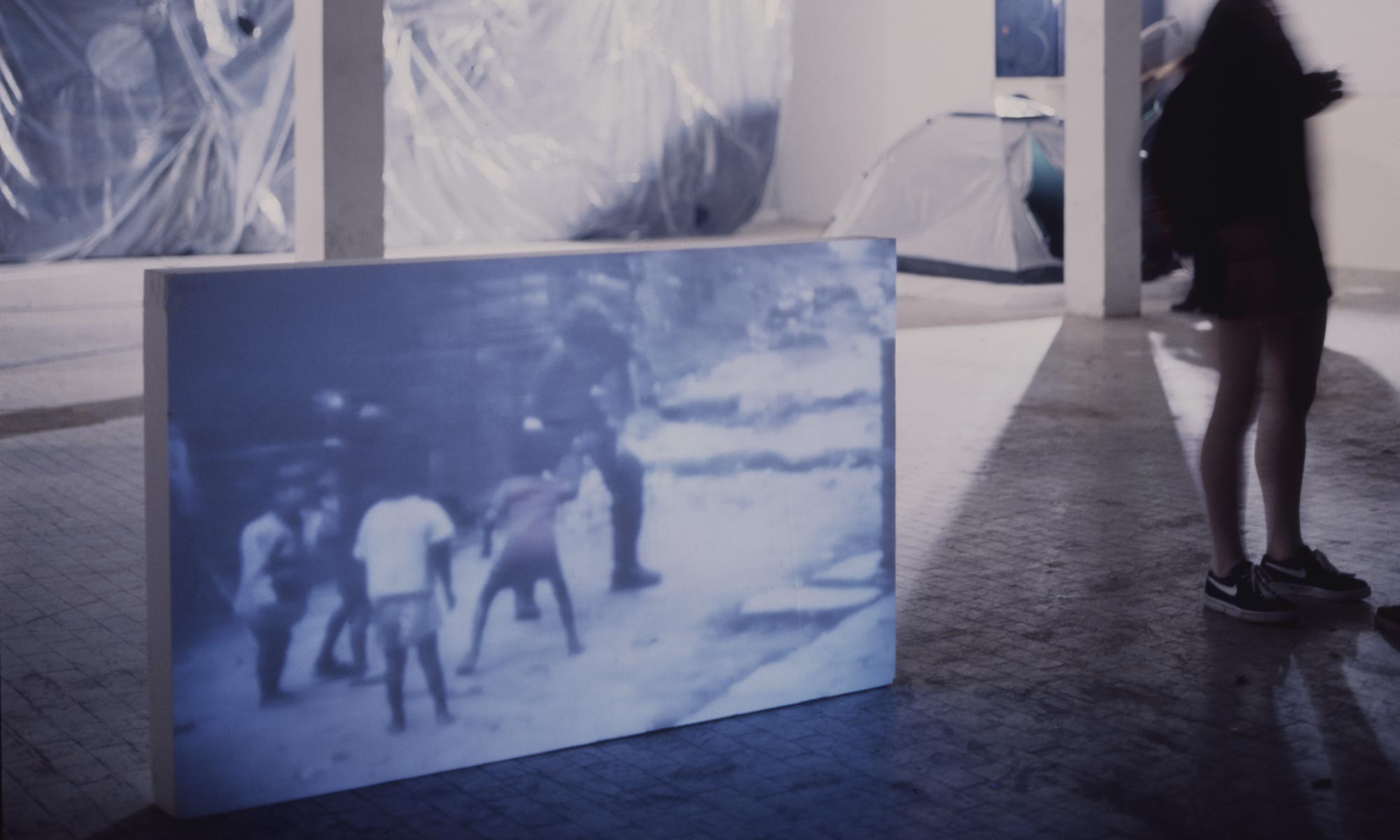 Ciò che si tocca ma non si prende si chiama sottile.